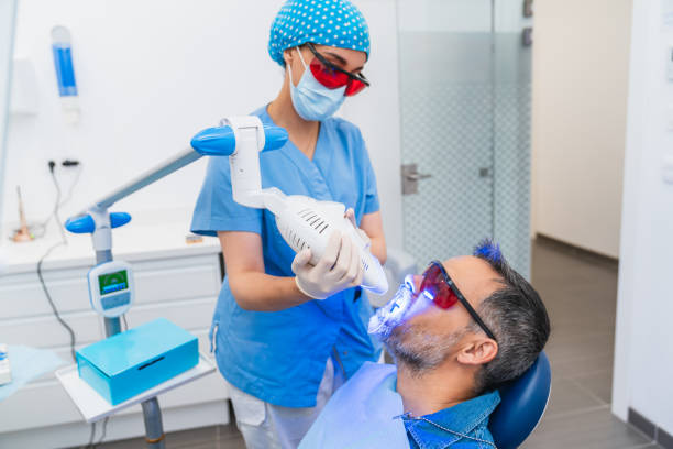 Best Holiday Emergency Dentist in Springfield, FL